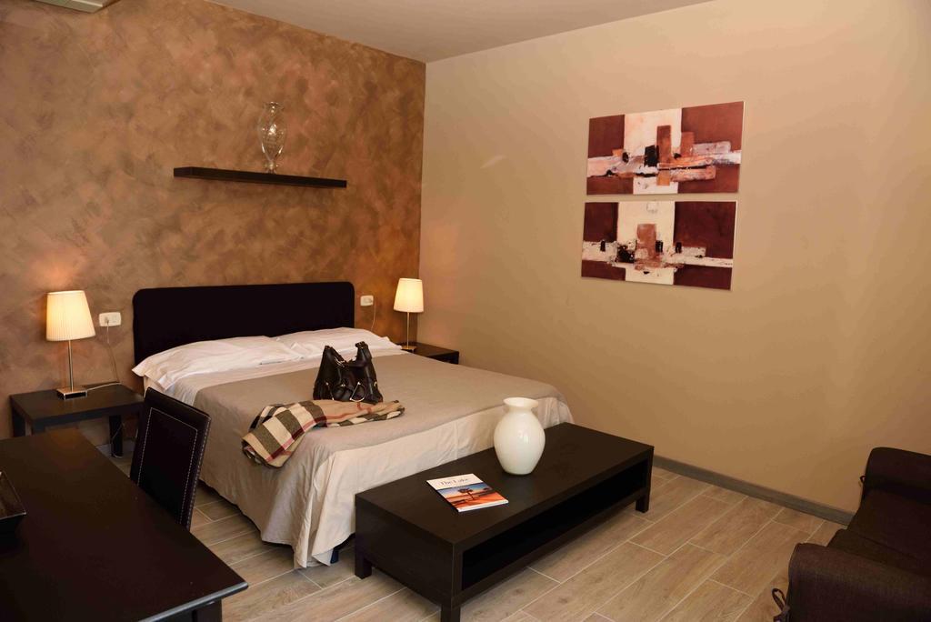Hotel Residenza Alighieri Bardolino Exterior photo