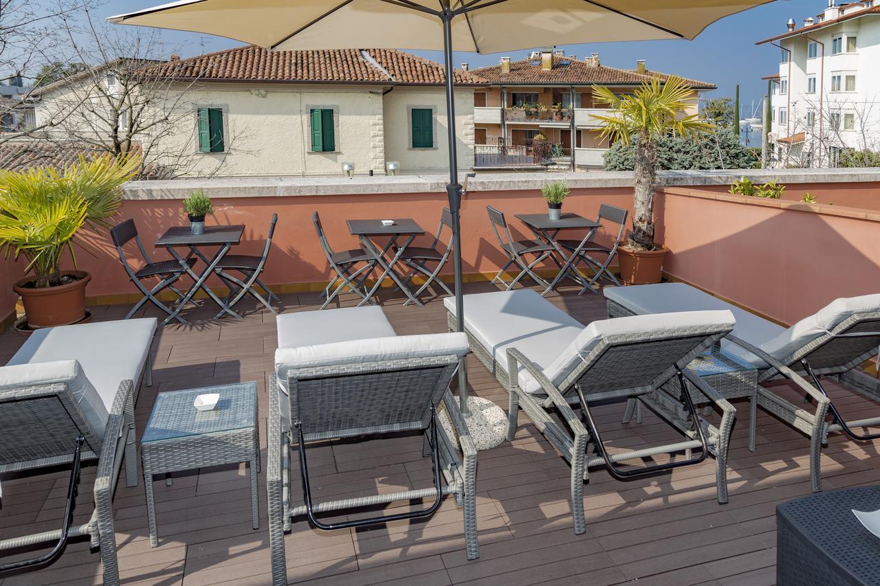 Hotel Residenza Alighieri Bardolino Exterior photo