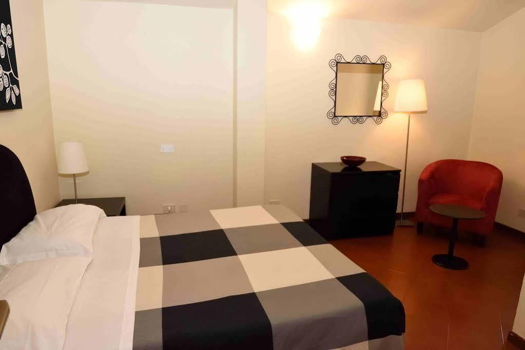 Hotel Residenza Alighieri Bardolino Exterior photo
