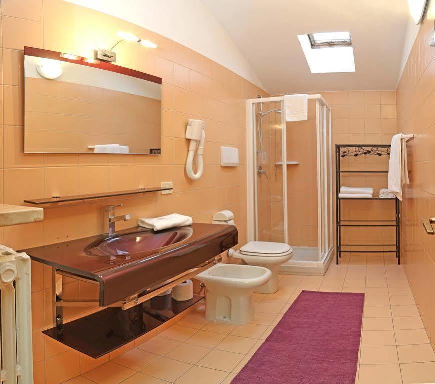 Hotel Residenza Alighieri Bardolino Exterior photo